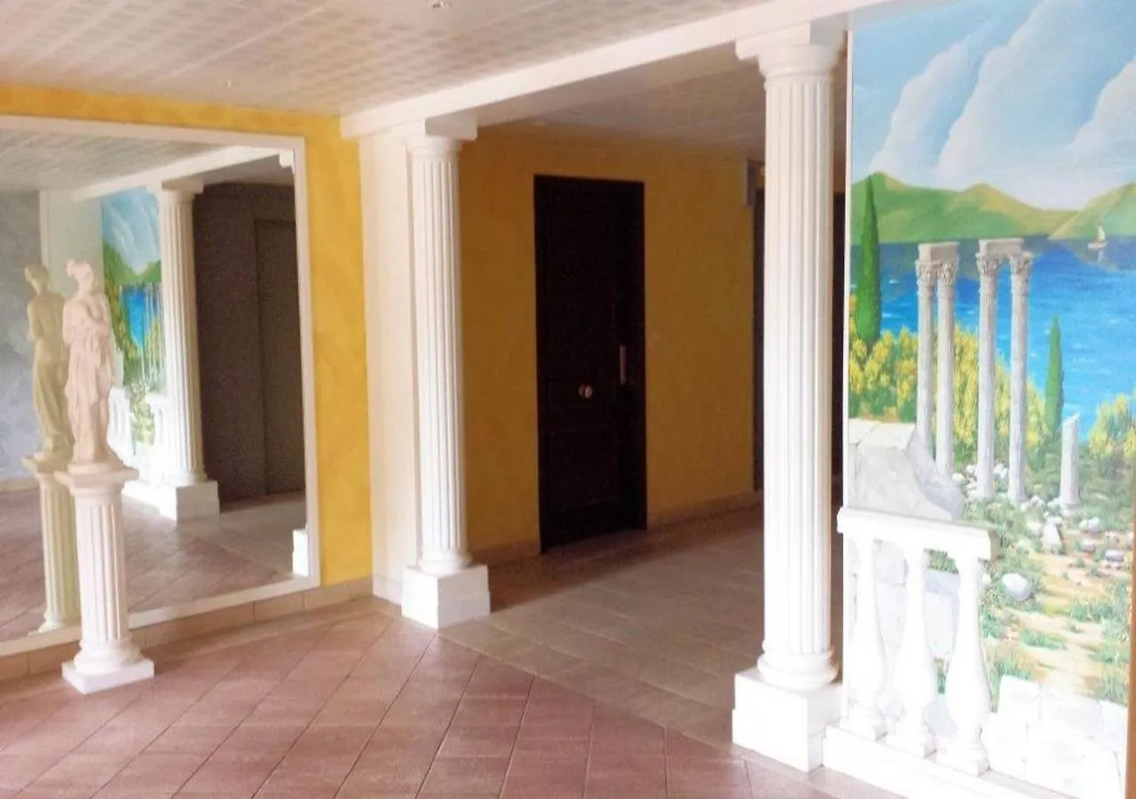 Appartement Charmant T2, calme, 20 min à pieds de la plage Fréjus France