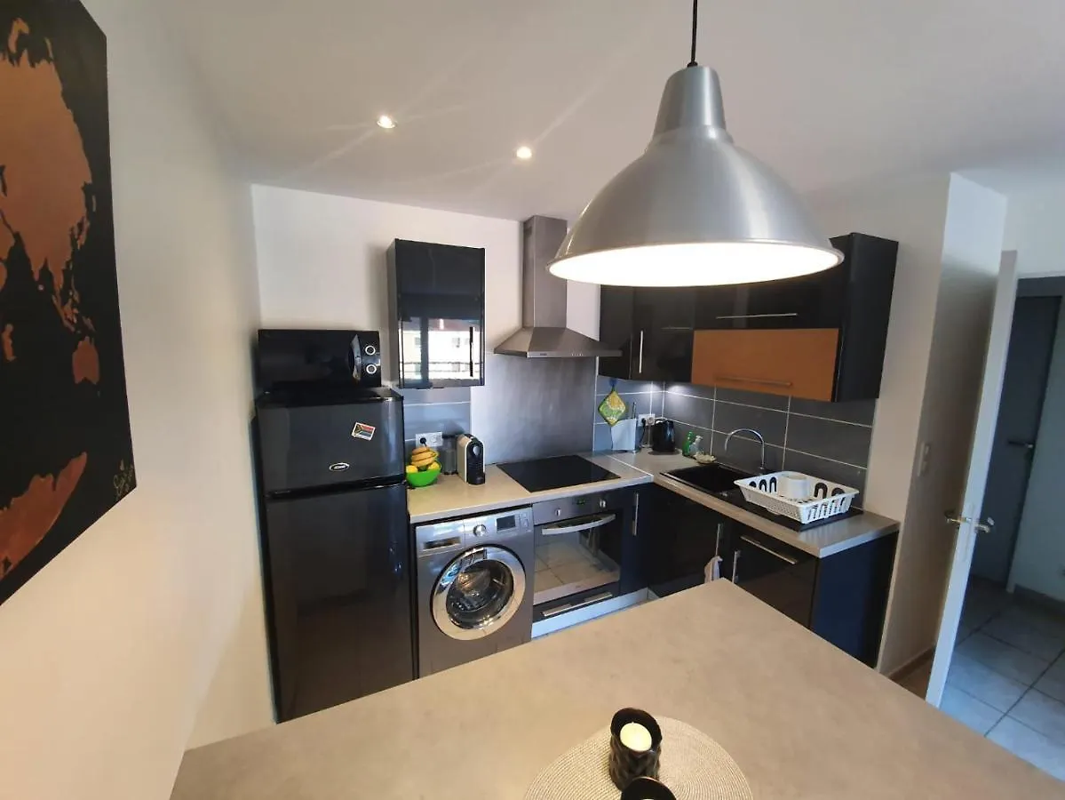 Appartement 2 Pieces Cosy Classe 3 Etoiles Climatise Frejus 0*,