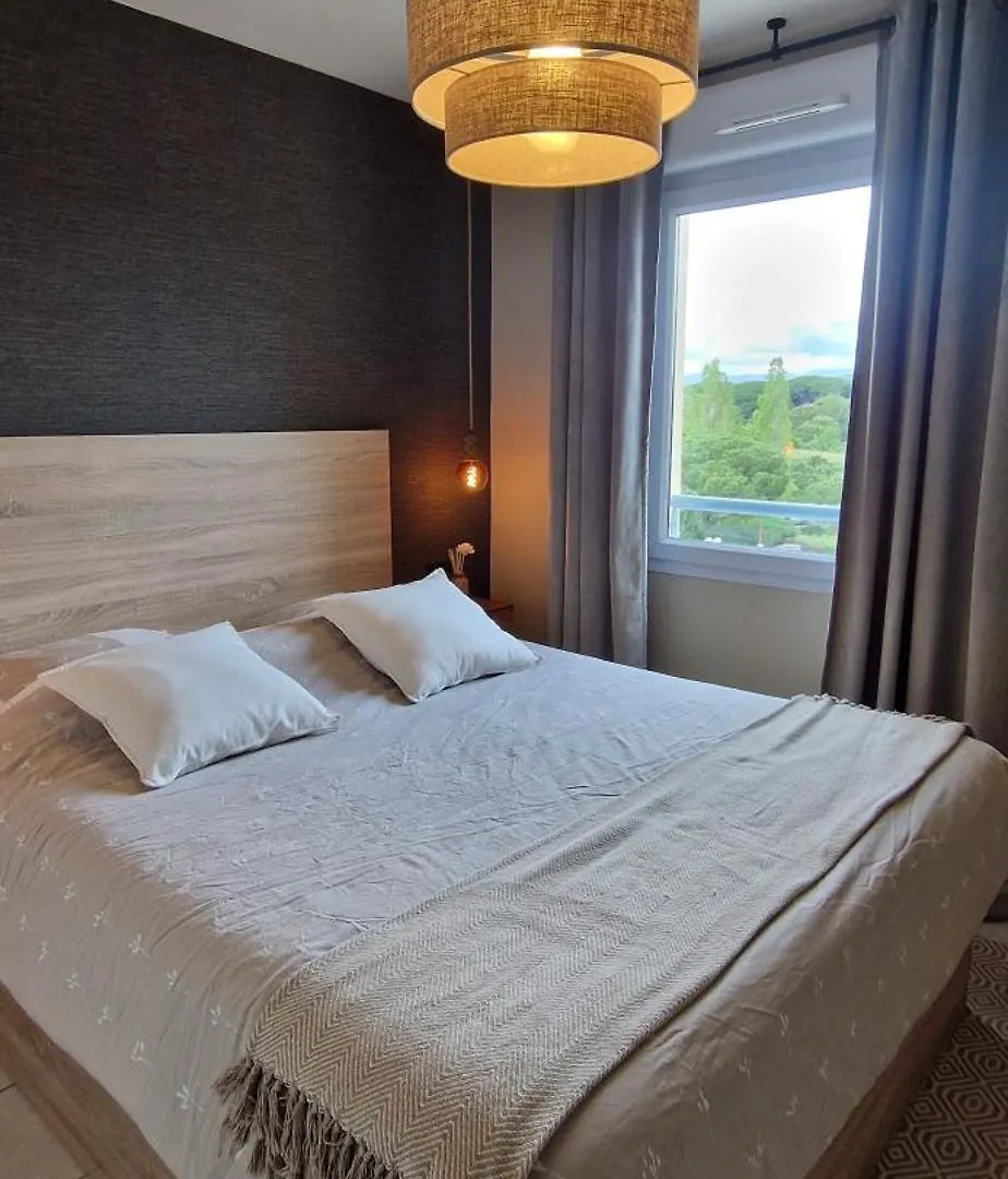 Appartement 2 Pieces Cosy Classe 3 Etoiles Climatise Frejus Apartment